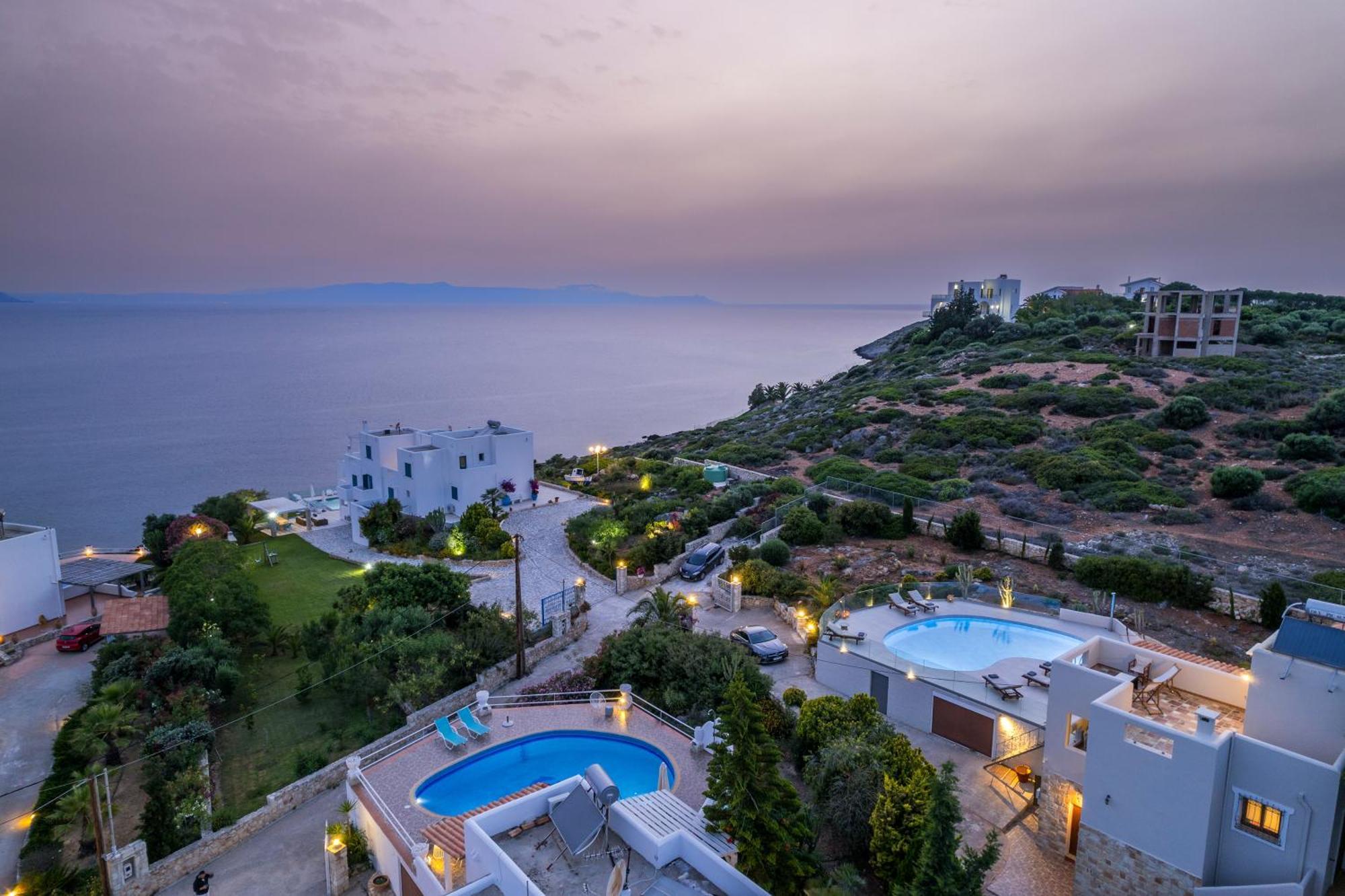 Villa Sea Front Tersanas