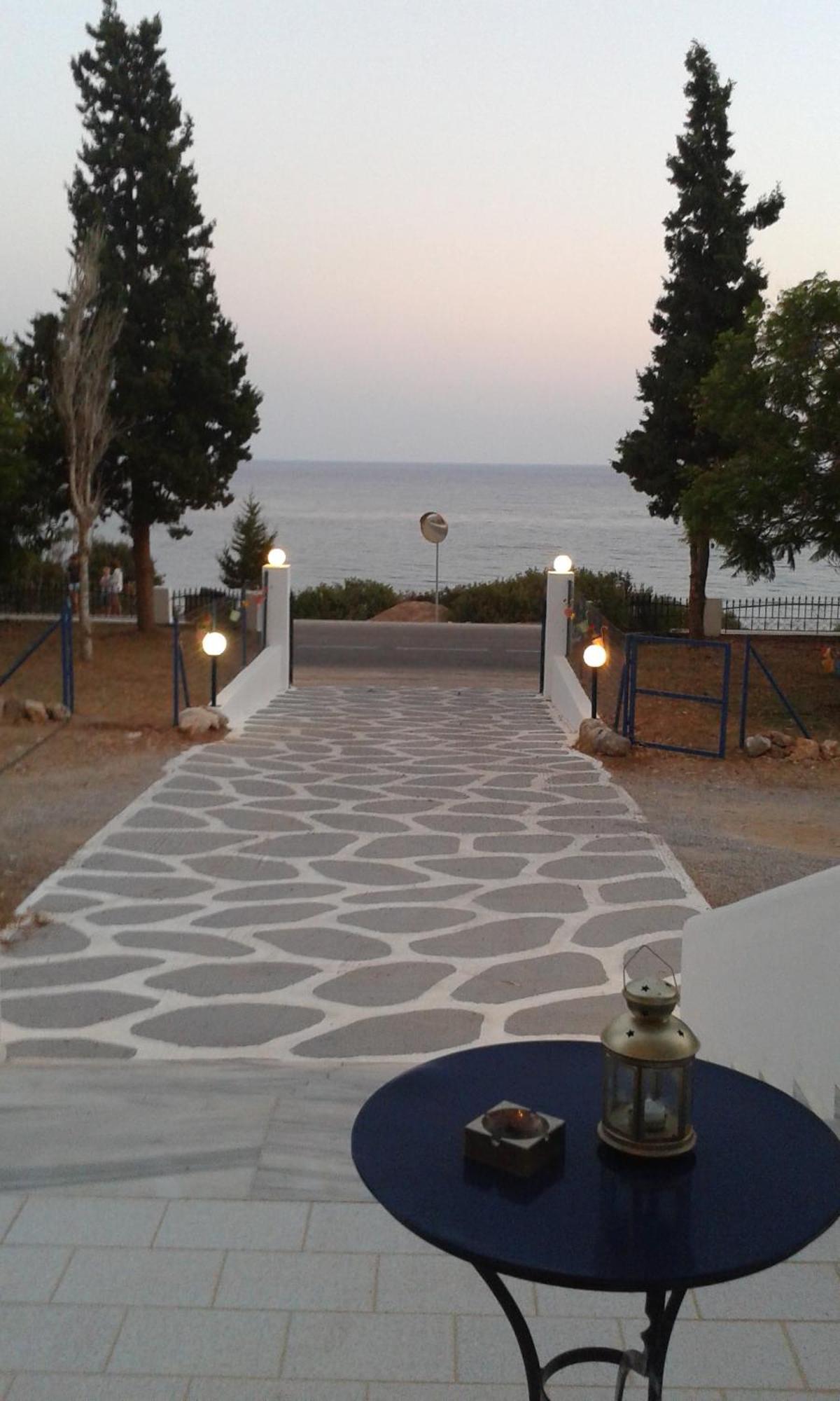 Pefkos Crystal Bay And Aparthotel Pefki (Rhodes)