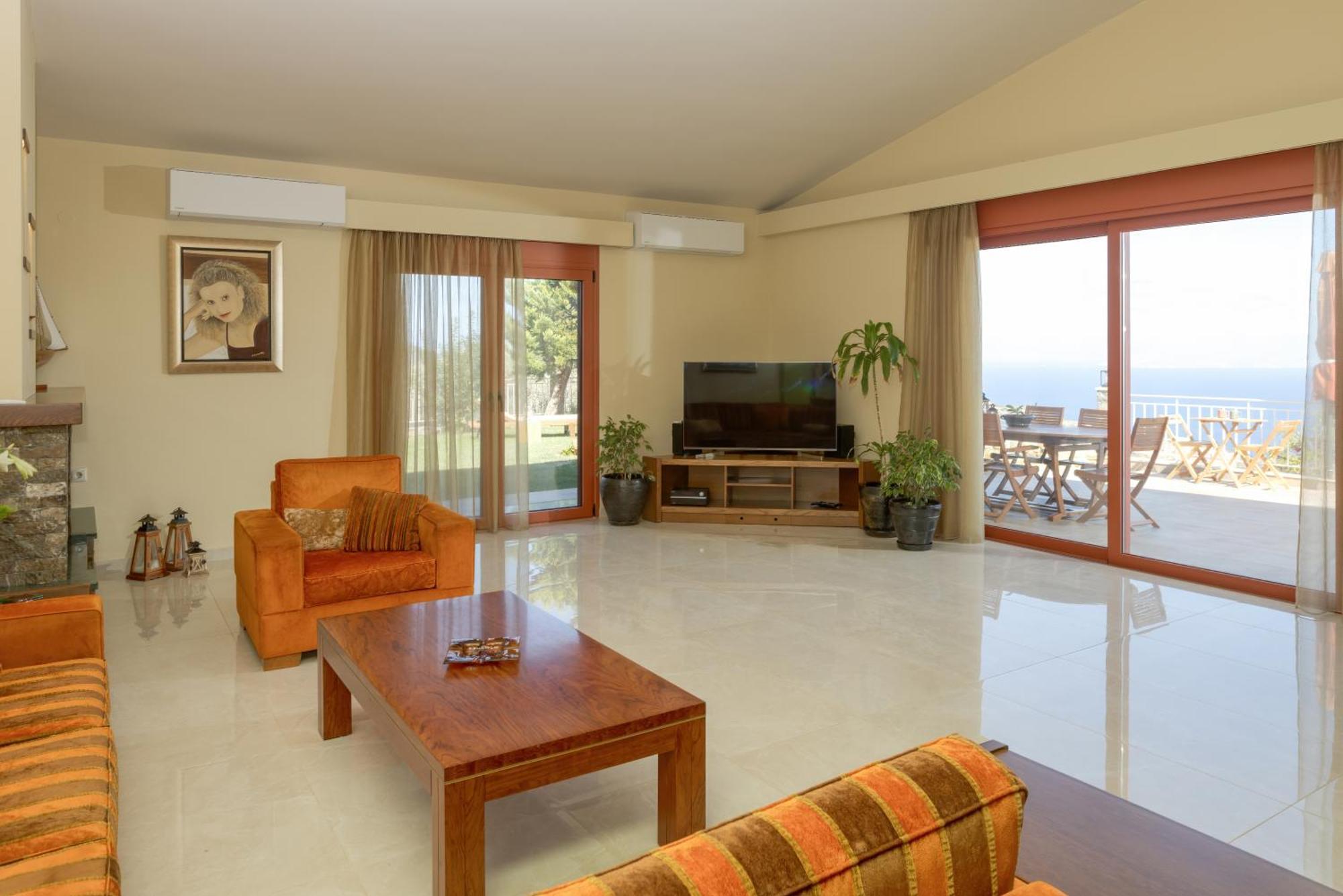 Alexandros Villa *