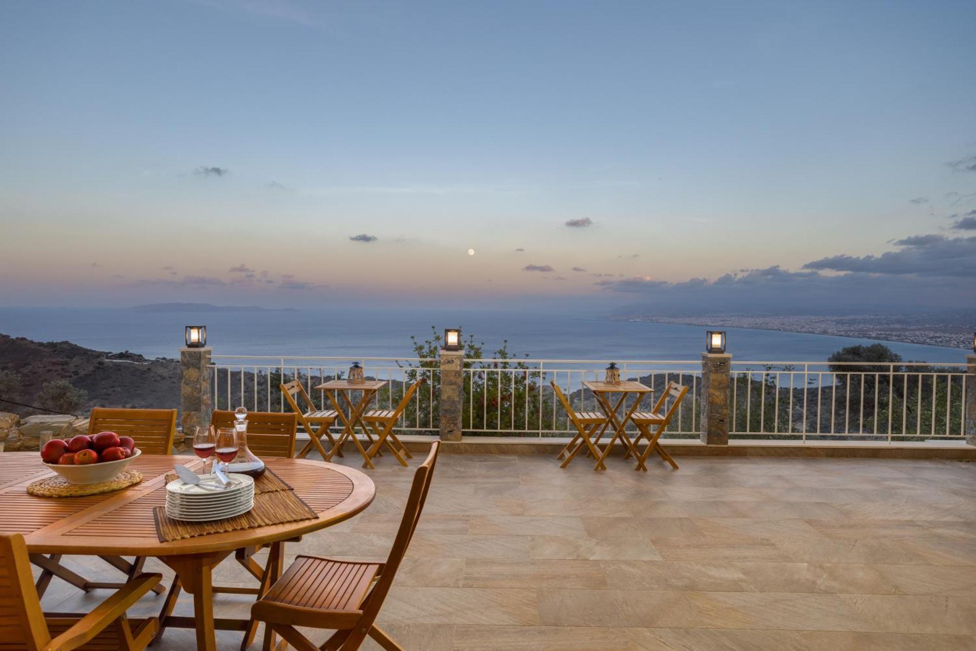 Villa Alexandros *