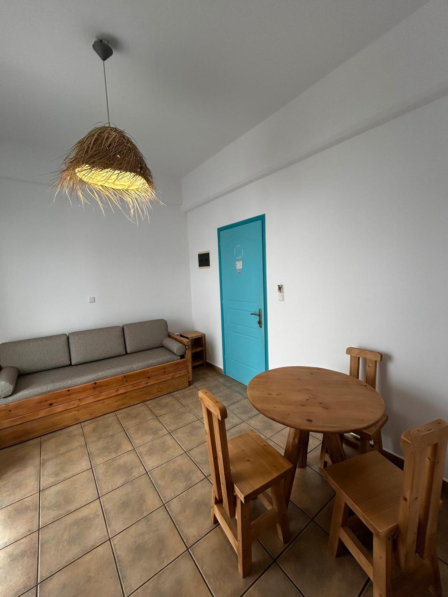 Apartment Livadia A *