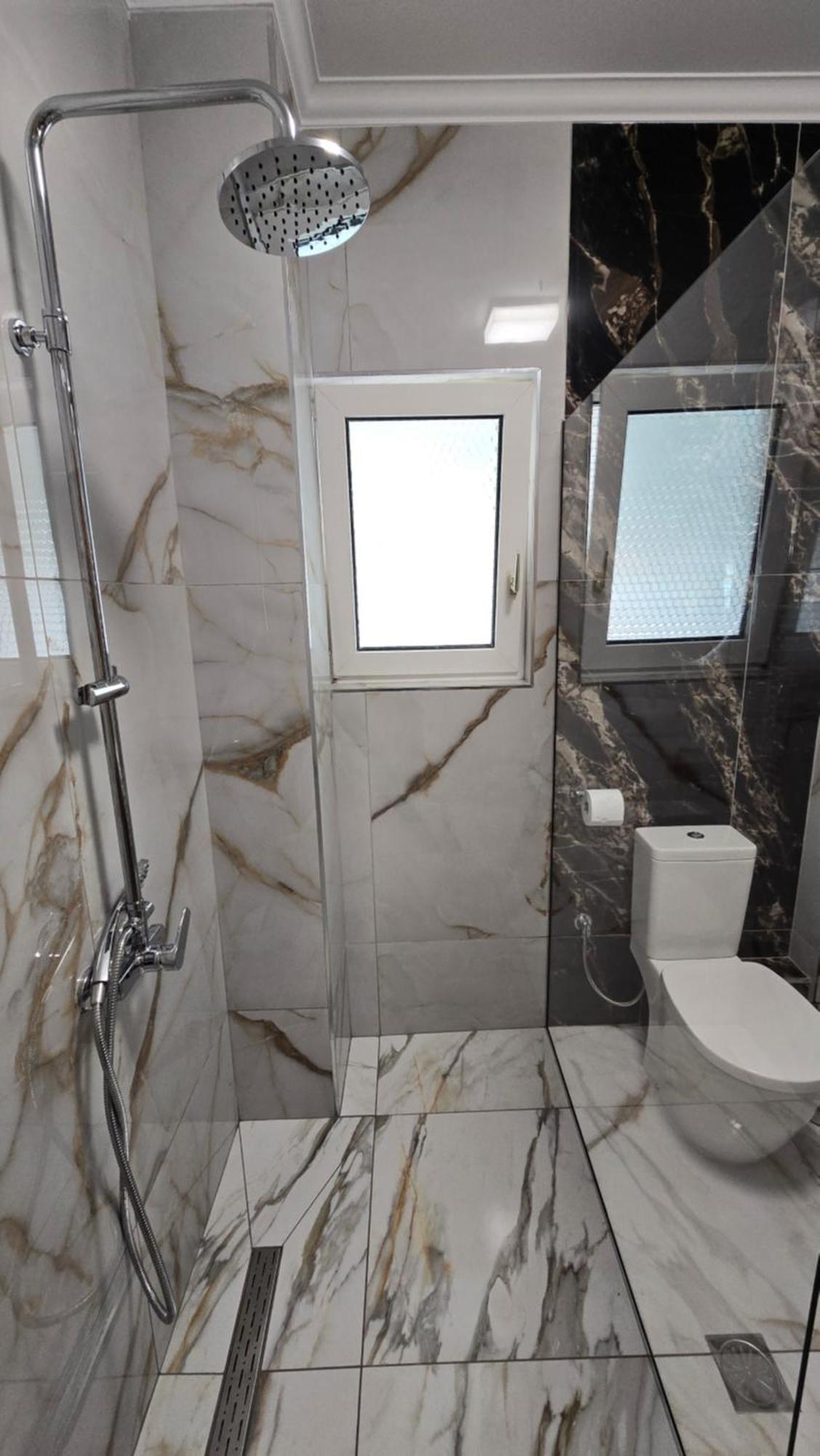 Apartment Catherine's Beachfront Paralia Katerinis