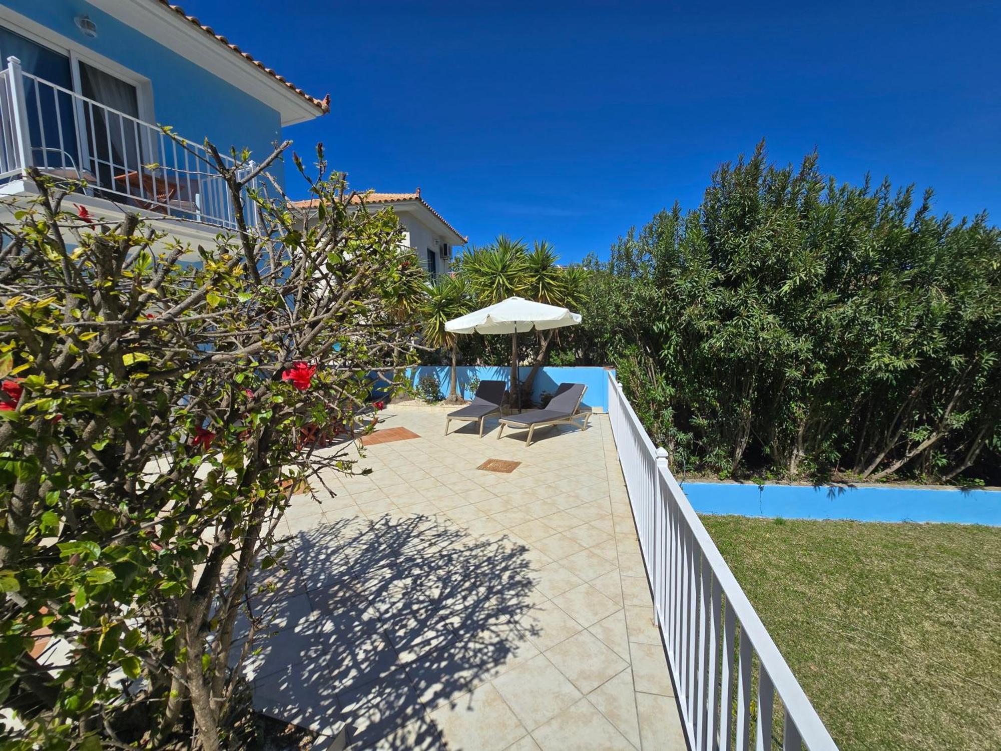 Skala - - Sleeps 7 - Parking - Garden