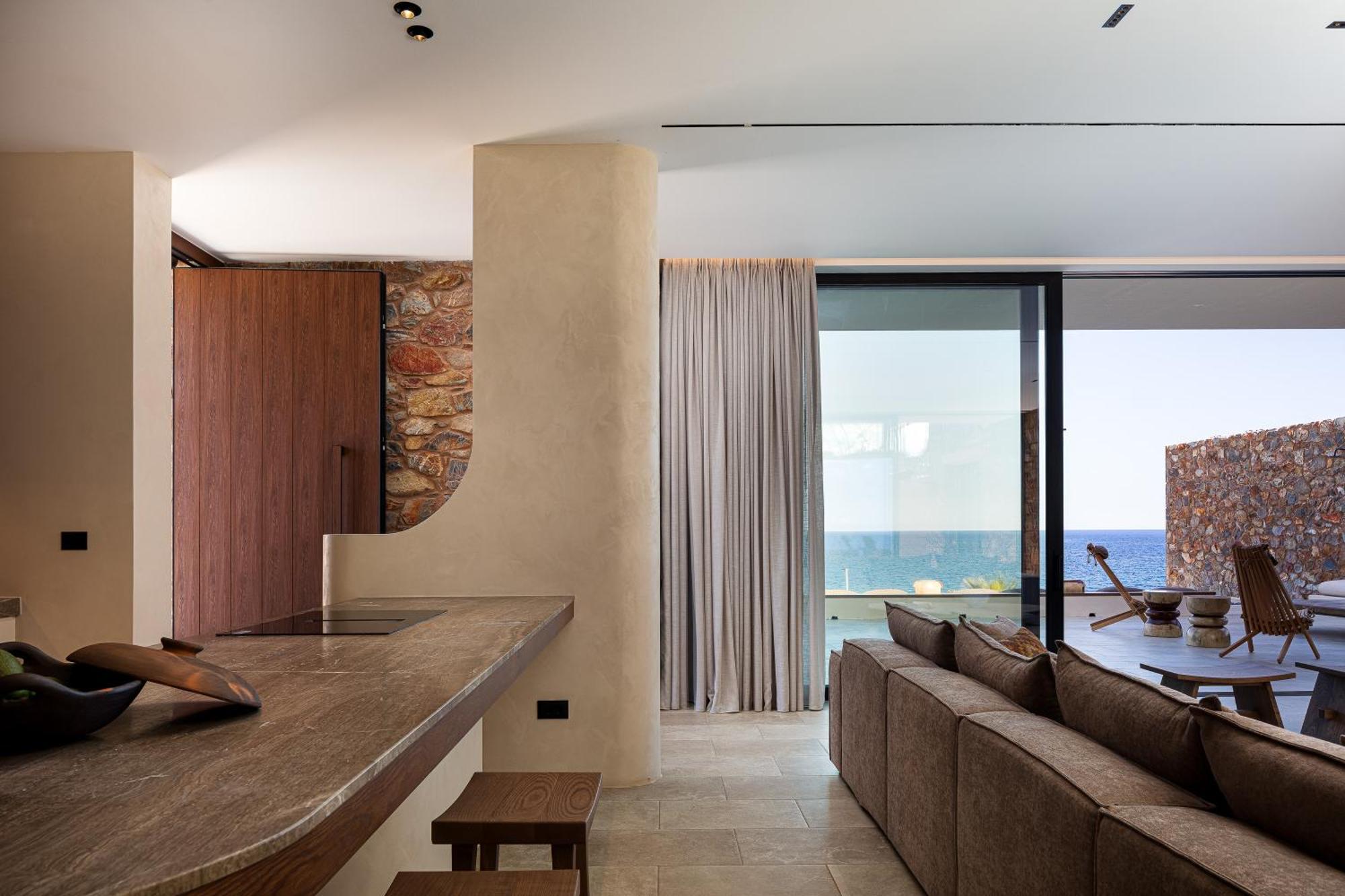 Ormus - Beachfront Sanctuary Blending With Earth, Sun & Sea By Etouri Panormos (Crete)