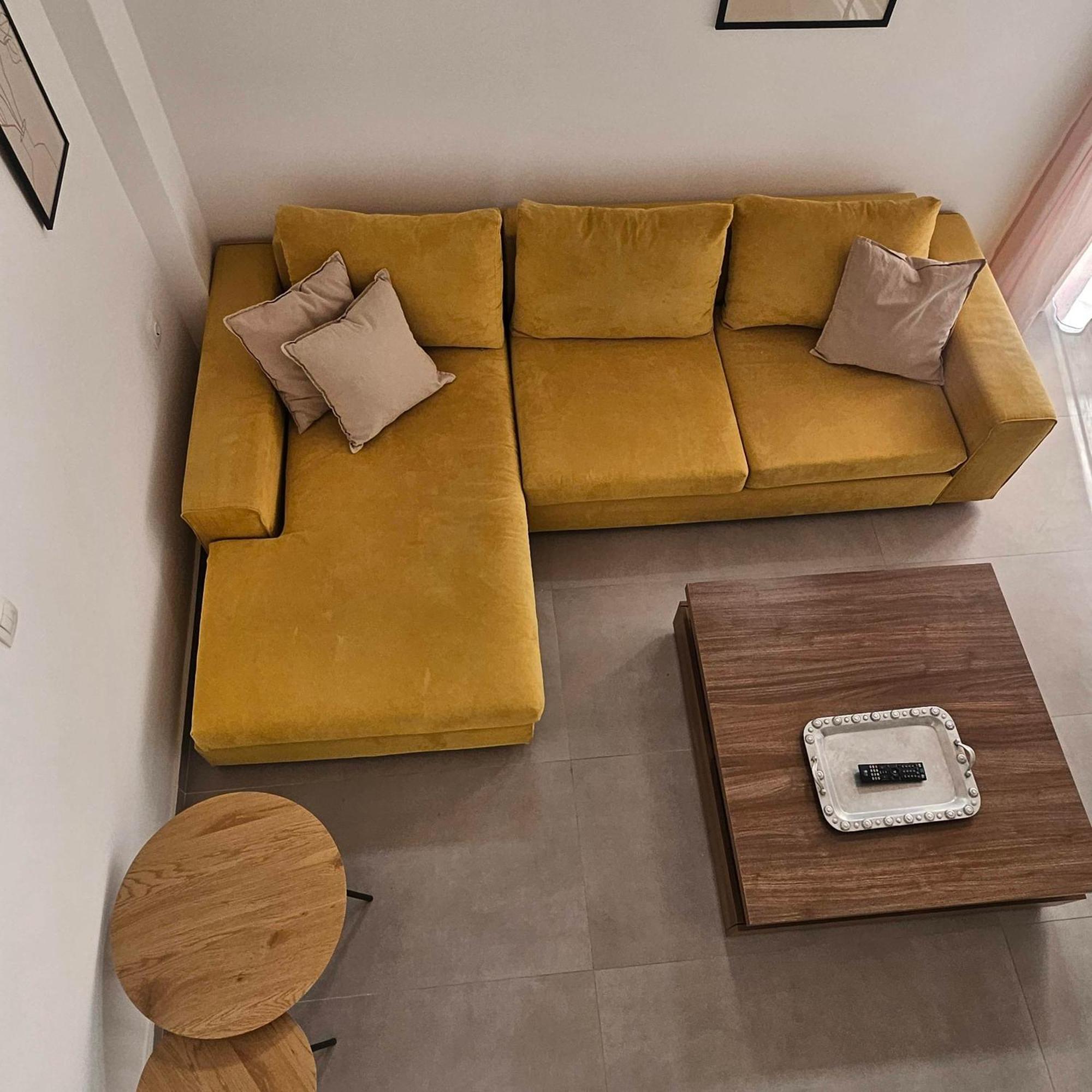 Aparthotel Yacinthos