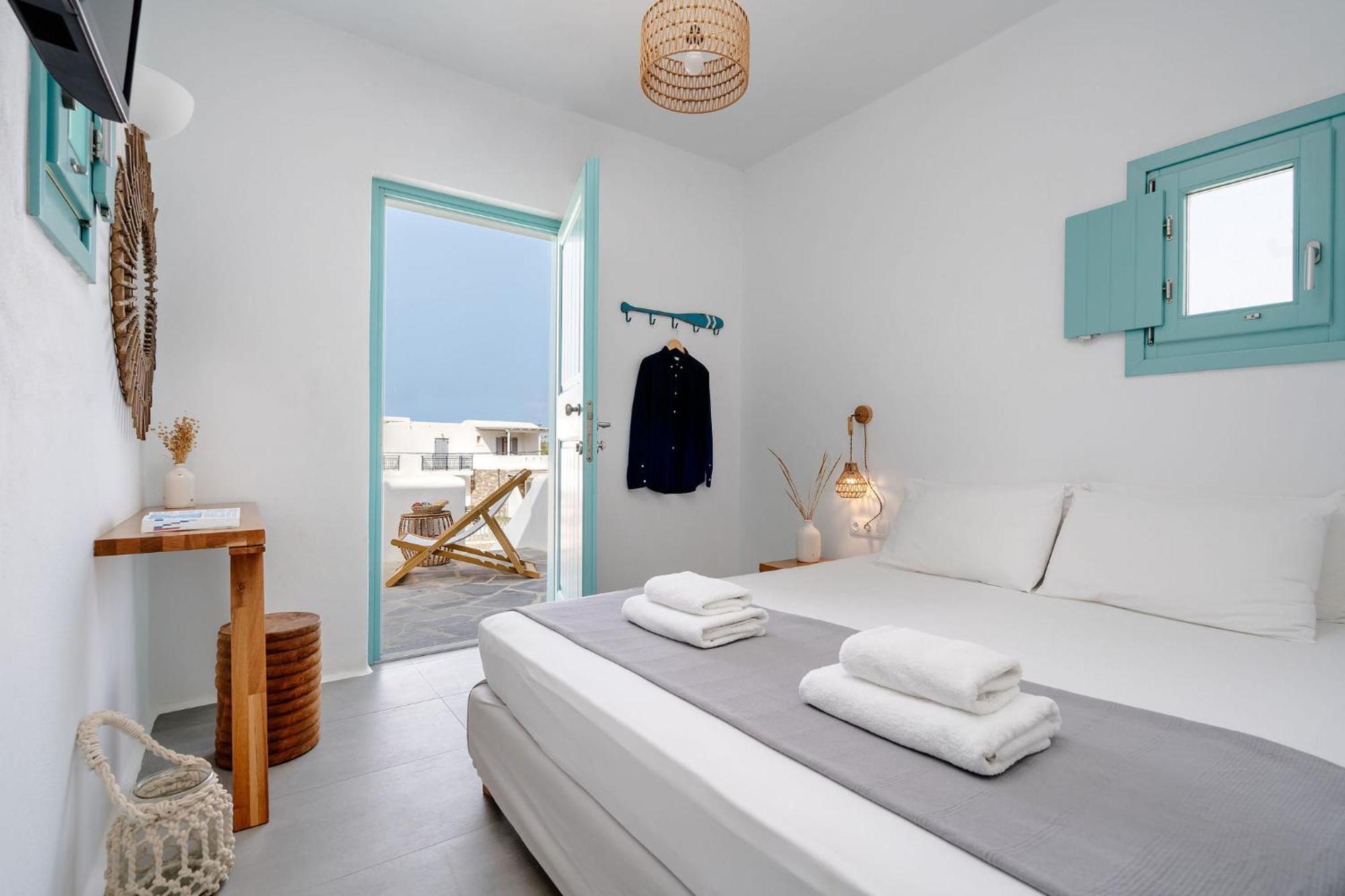Ploes Seaside Apartment Plaka (Naxos)