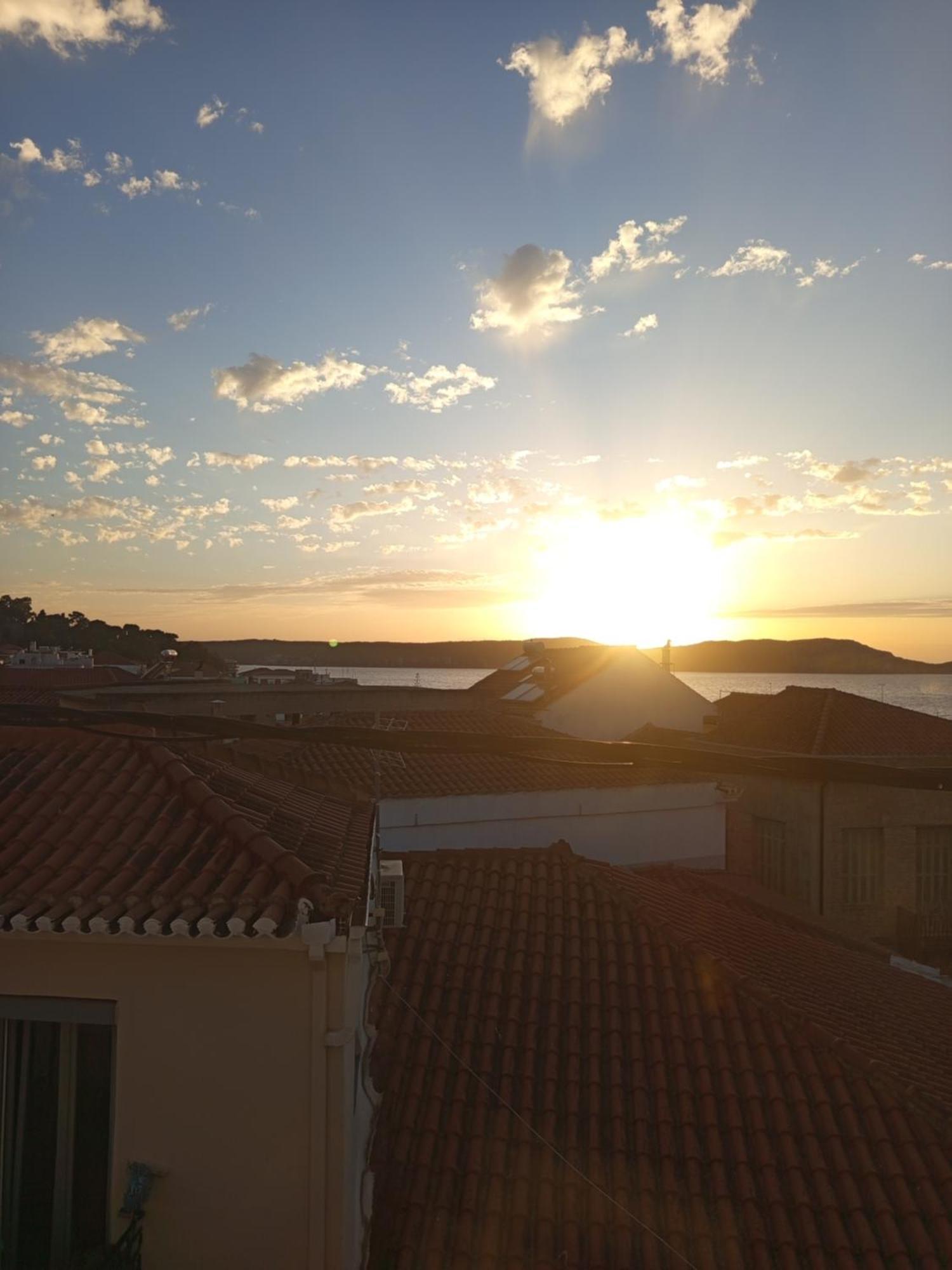 Spλces * Pylos