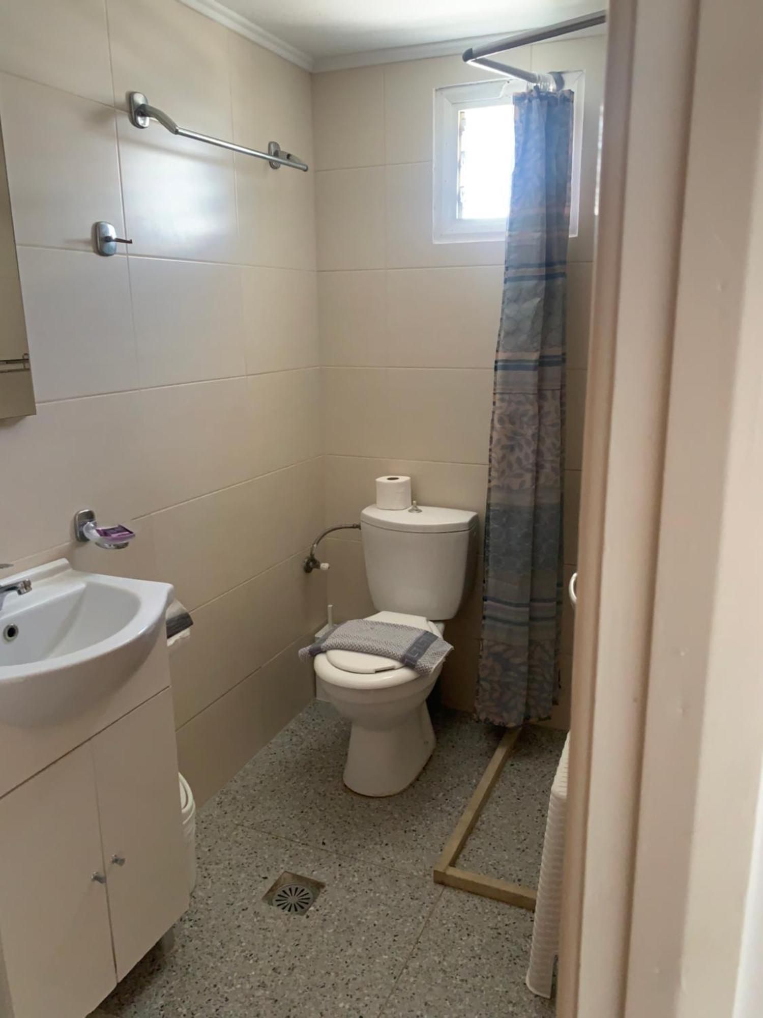 Sea View Studios, Harbour Beach, Bali Apartment