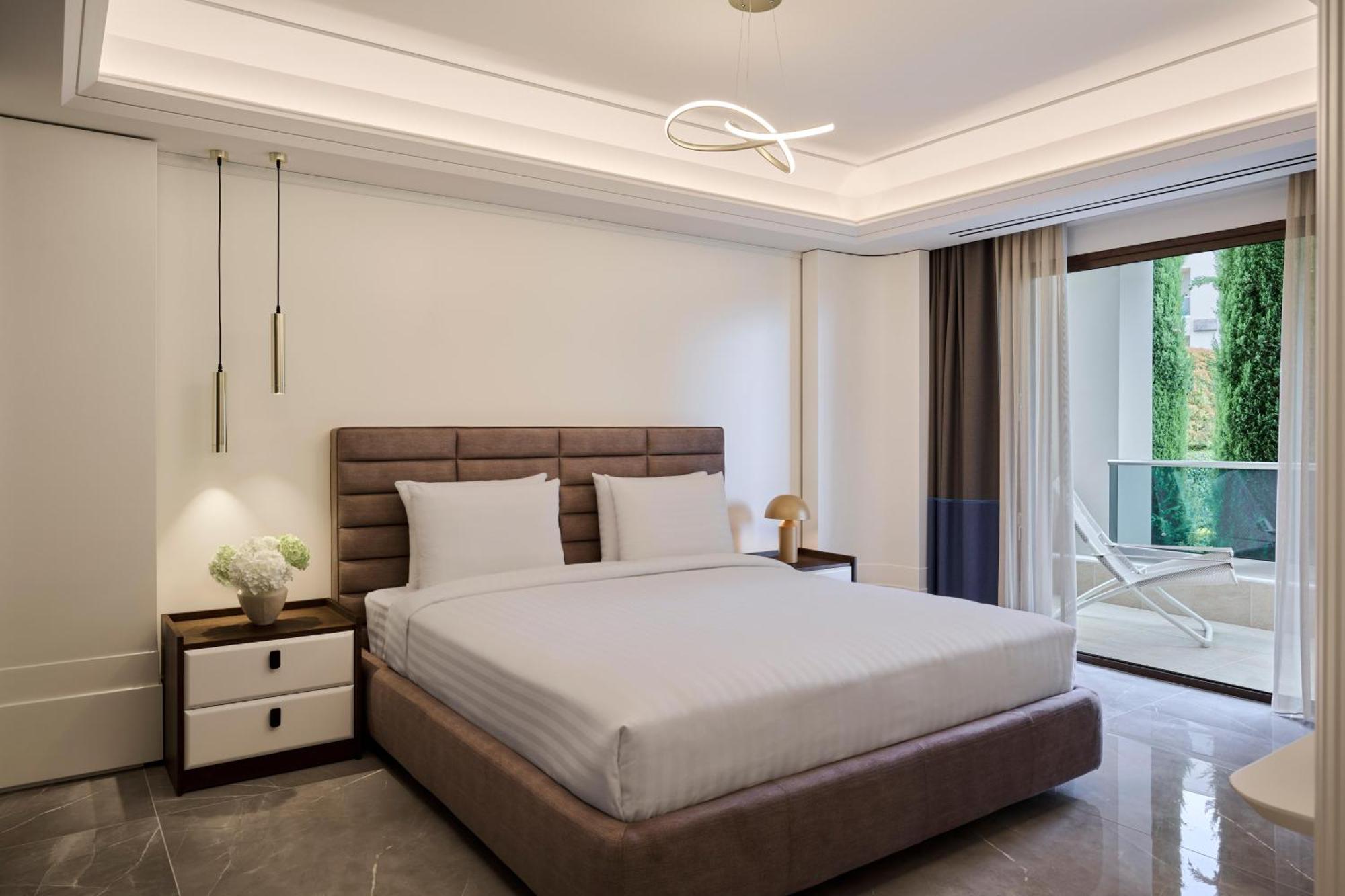 Resort Pomegranate Wellness