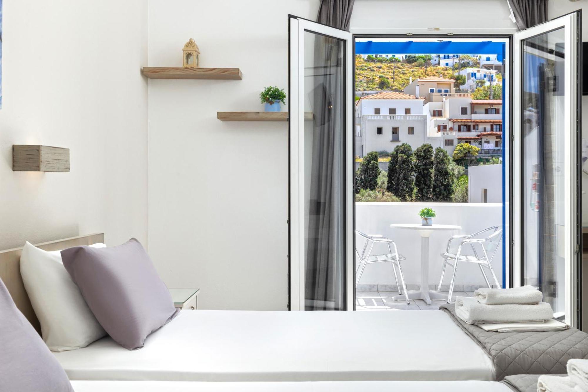 Nissea Studios - Πρώην Dora 2 Studios - Apartment Batsi (Andros)