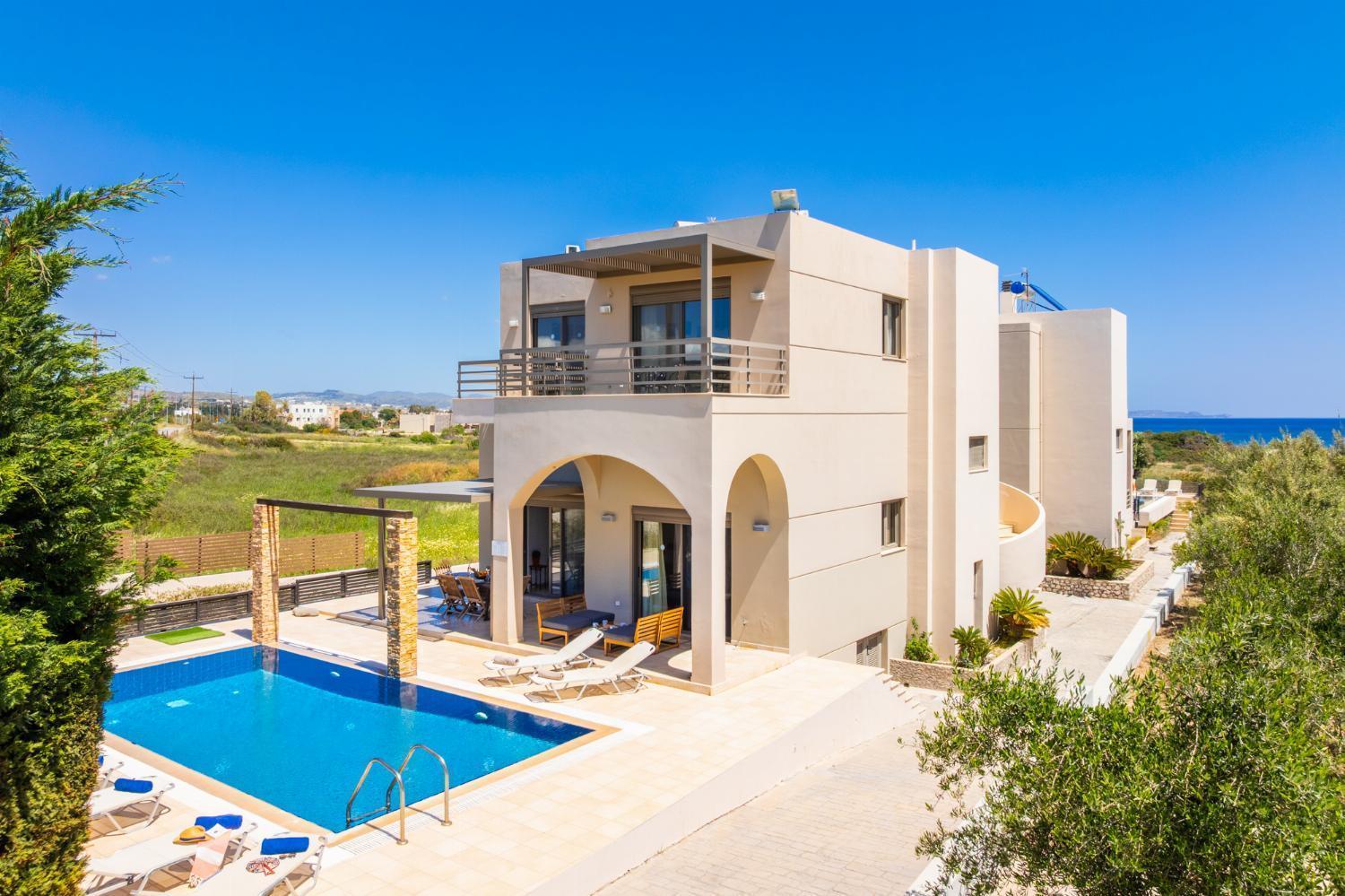 Blue Wave Tessera Villa