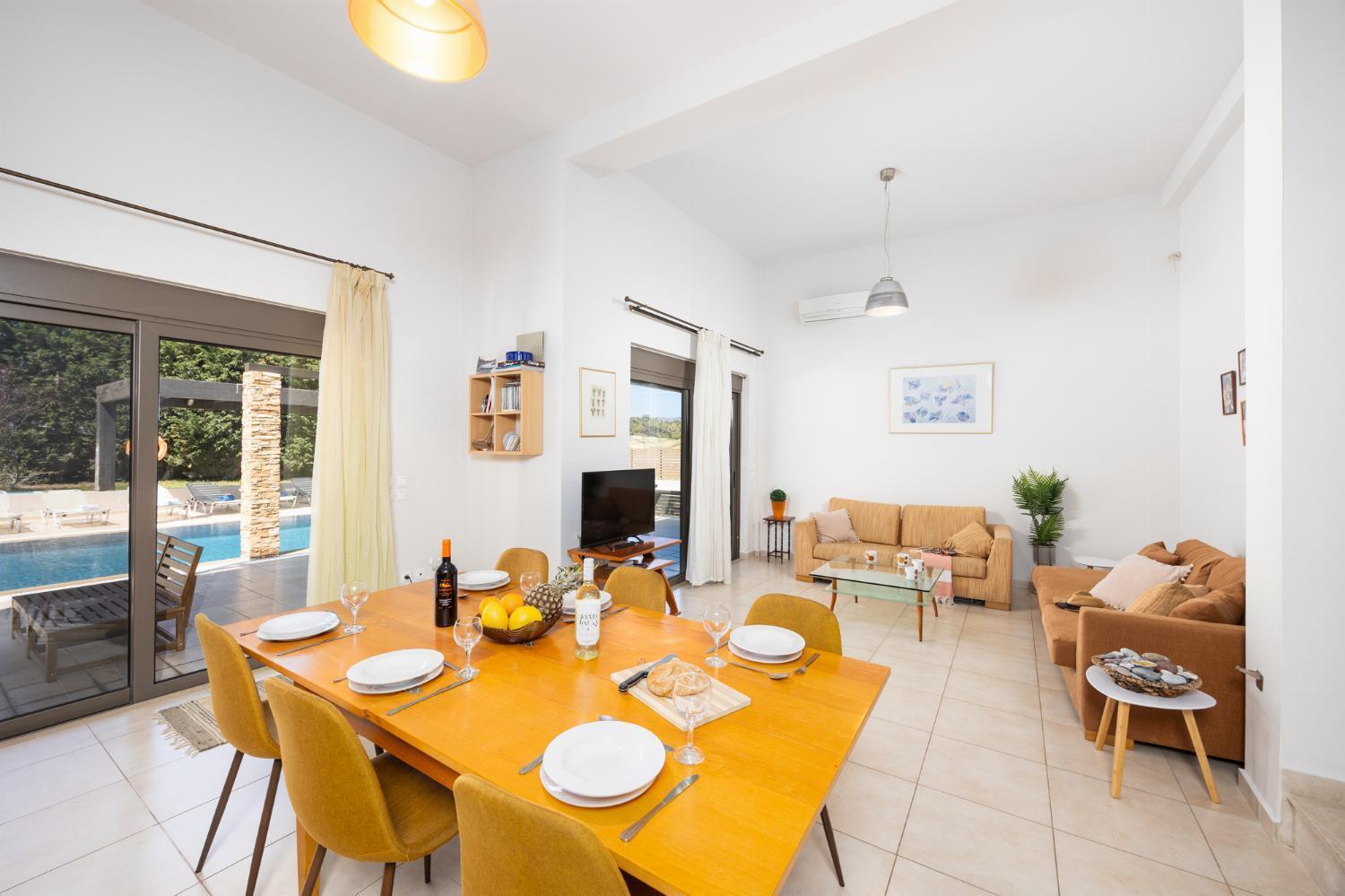 Villa Blue Wave Tessera Gennadi
