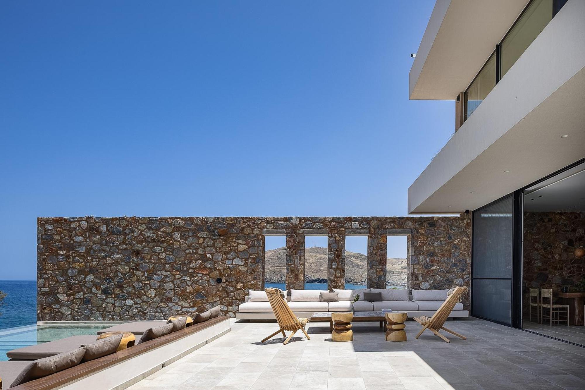 Ormus - Beachfront Sanctuary Blending With Earth, Sun & Sea By Etouri * Panormos (Crete)