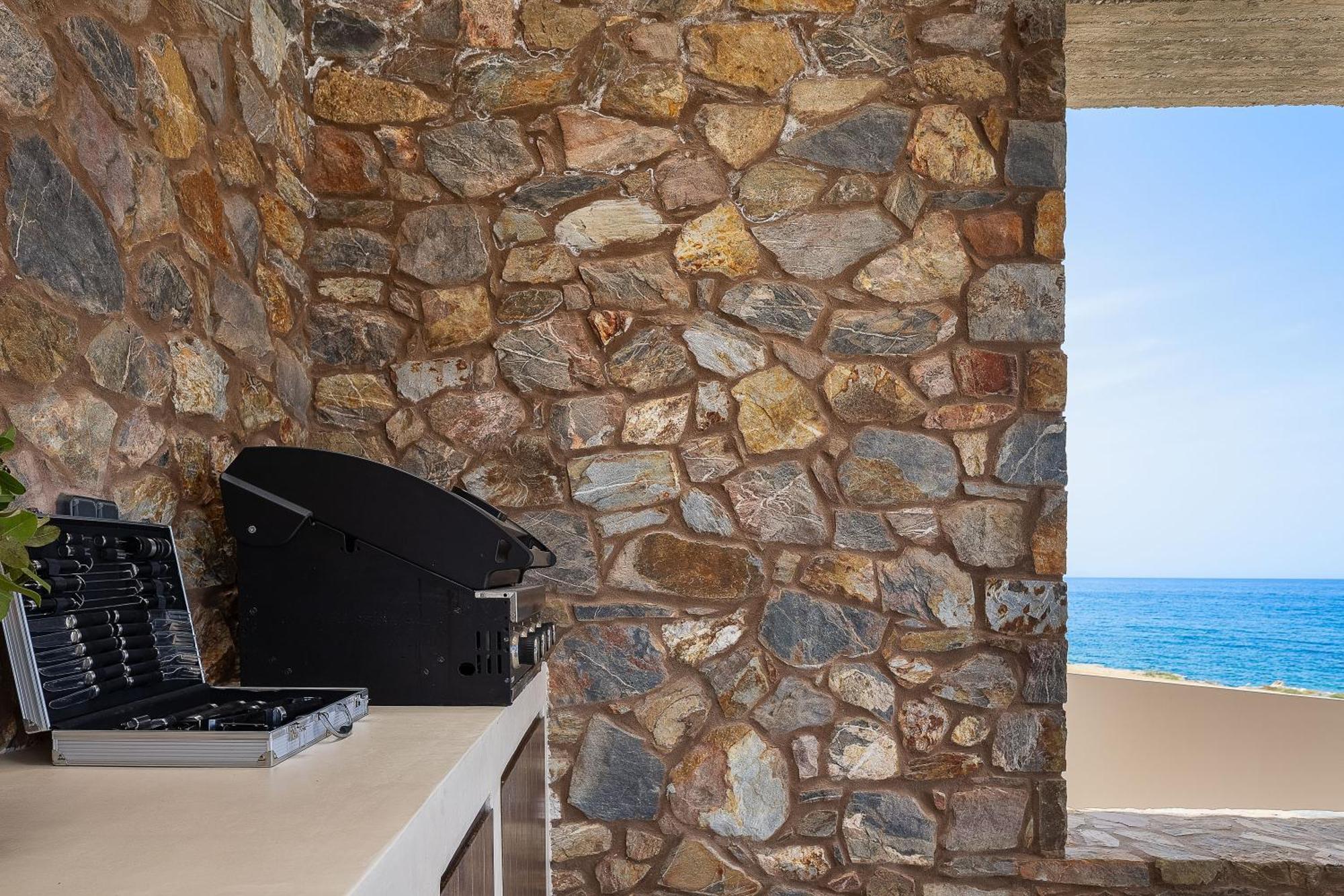 Ormus - Beachfront Sanctuary Blending With Earth, Sun & Sea By Etouri * Panormos (Crete)