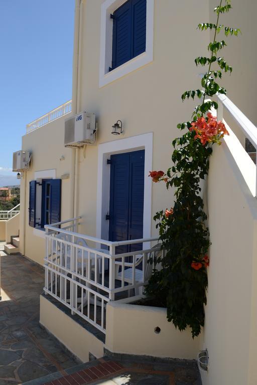 Aparthotel Frida Village 3*
