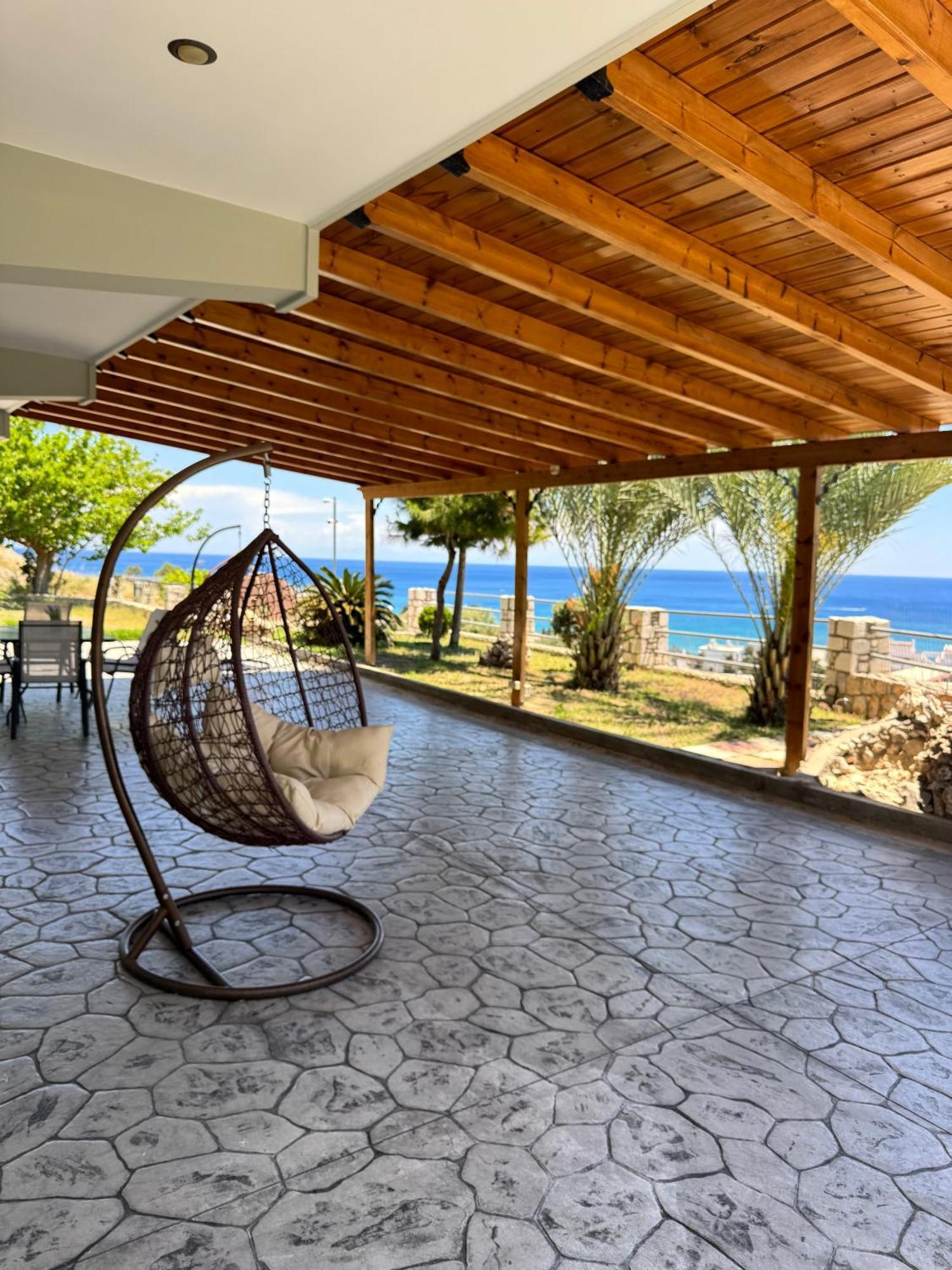 Rose Villa Archangelos (Rhodes)