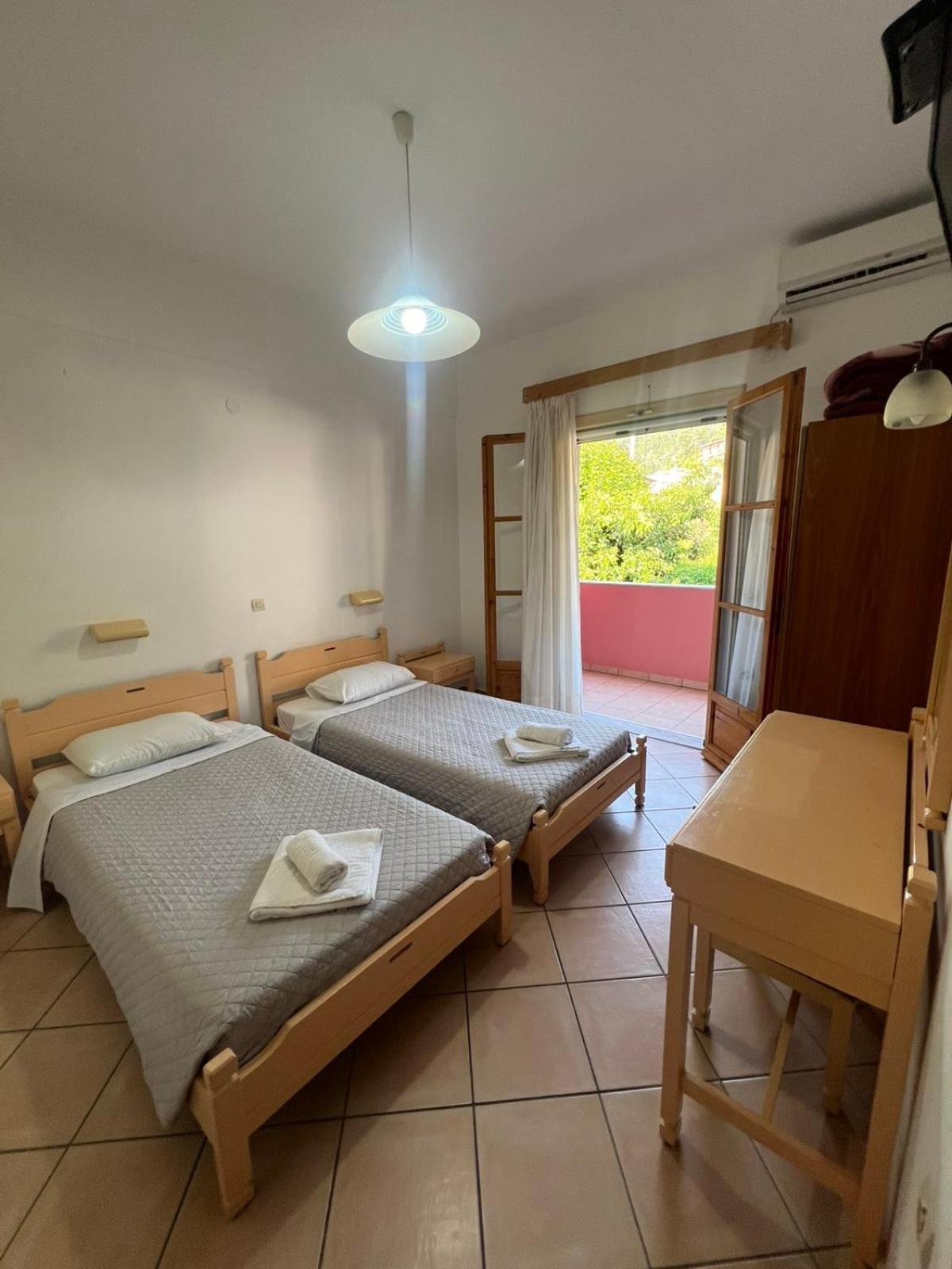 Villa Rebecca Aparthotel 2*