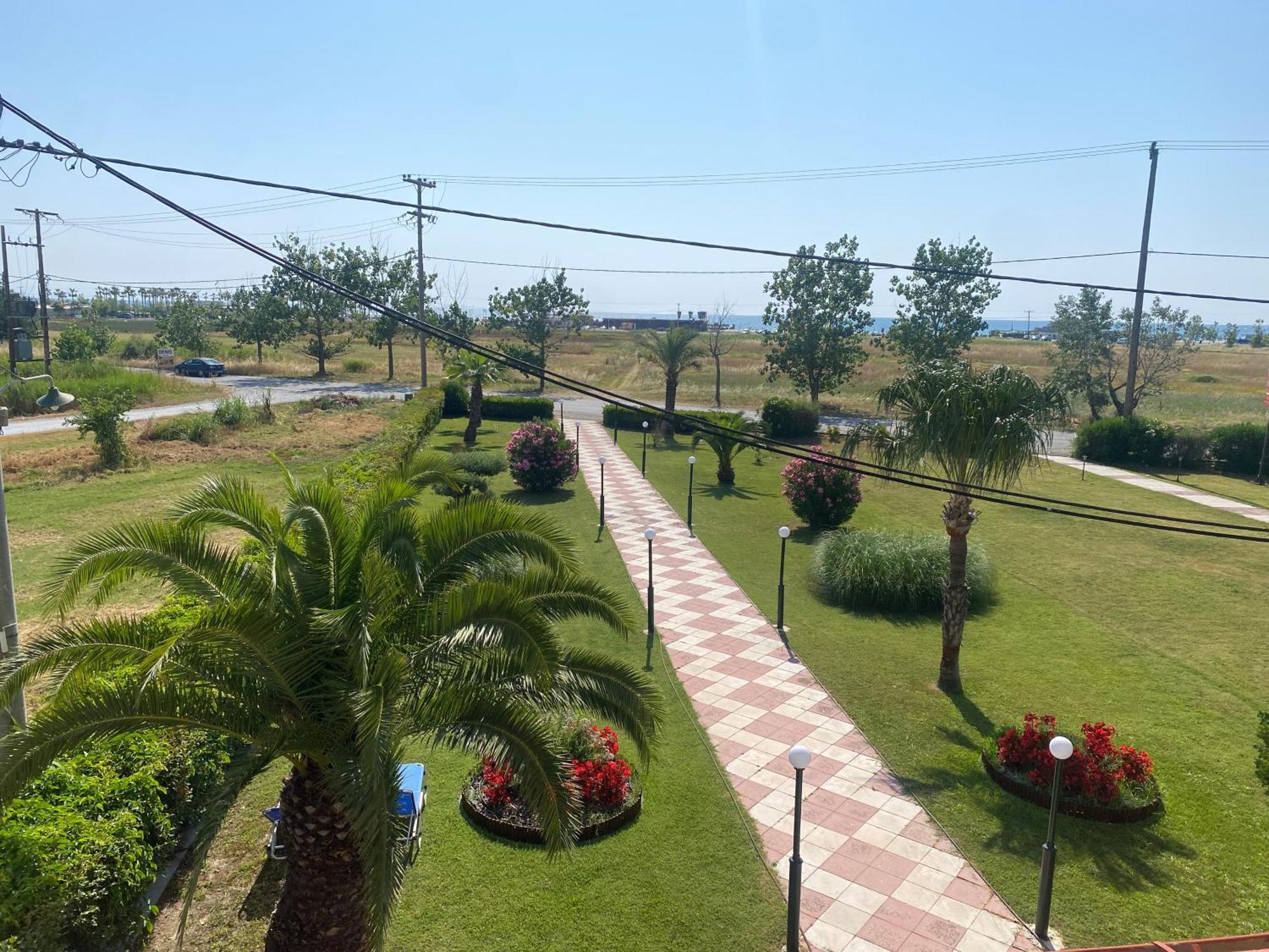 Aparthotel Oasis Paralia Katerinis