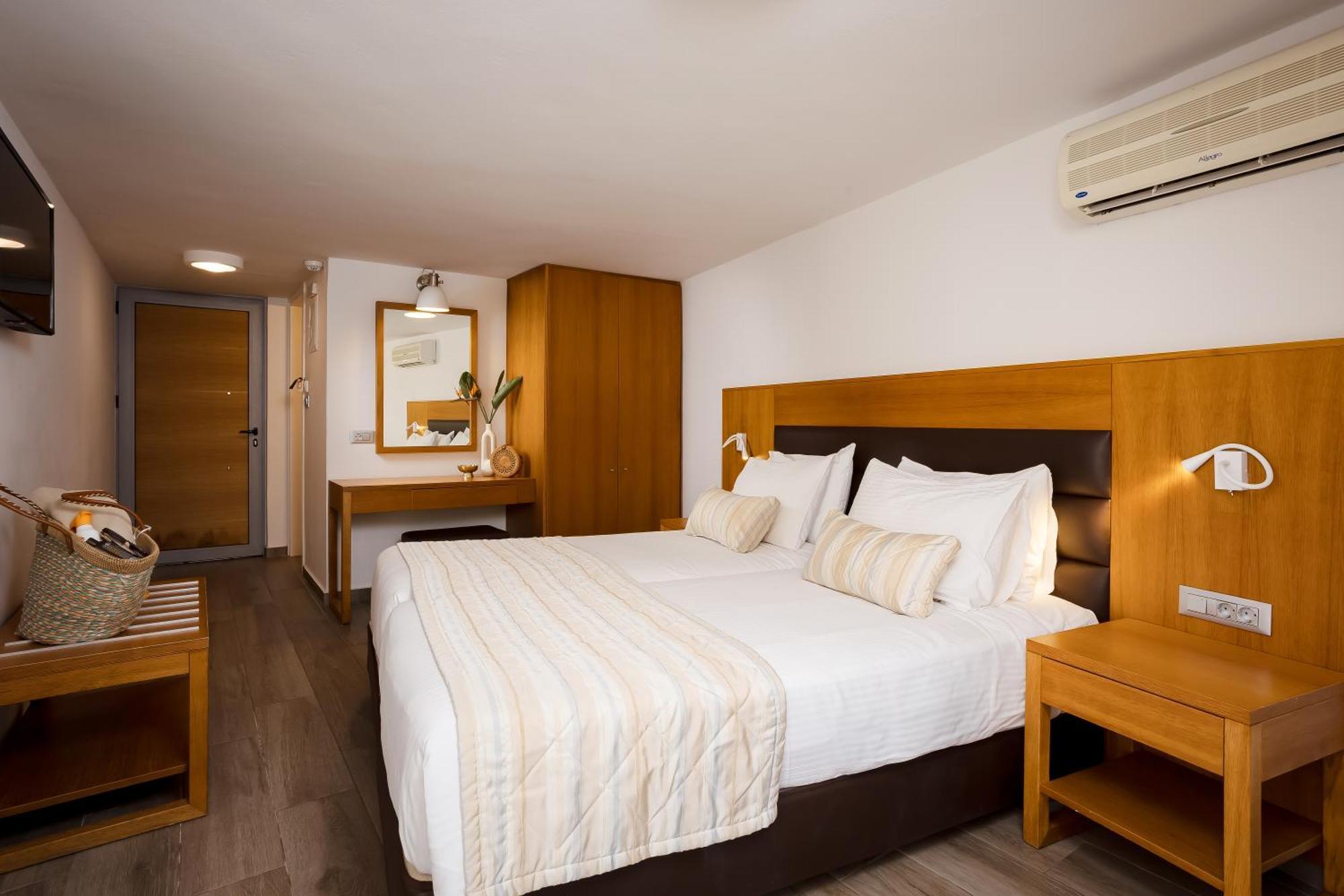 Stellina Village Aparthotel 4*