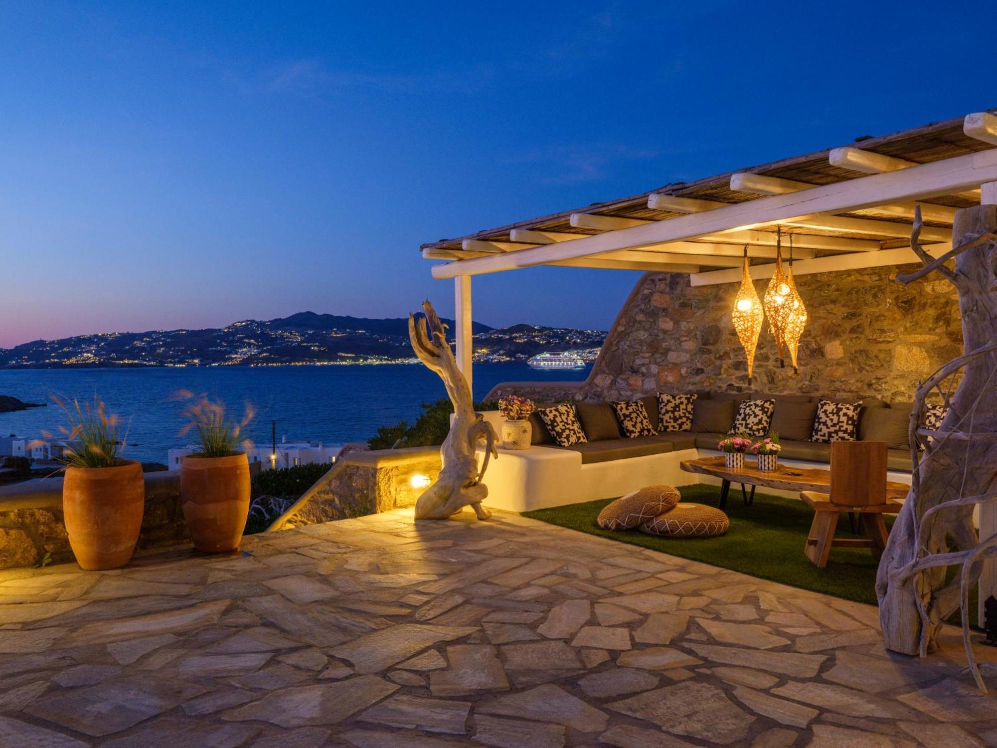 Villa Cosset Bohochic Sea&harbourview And Sunset By One-villas
