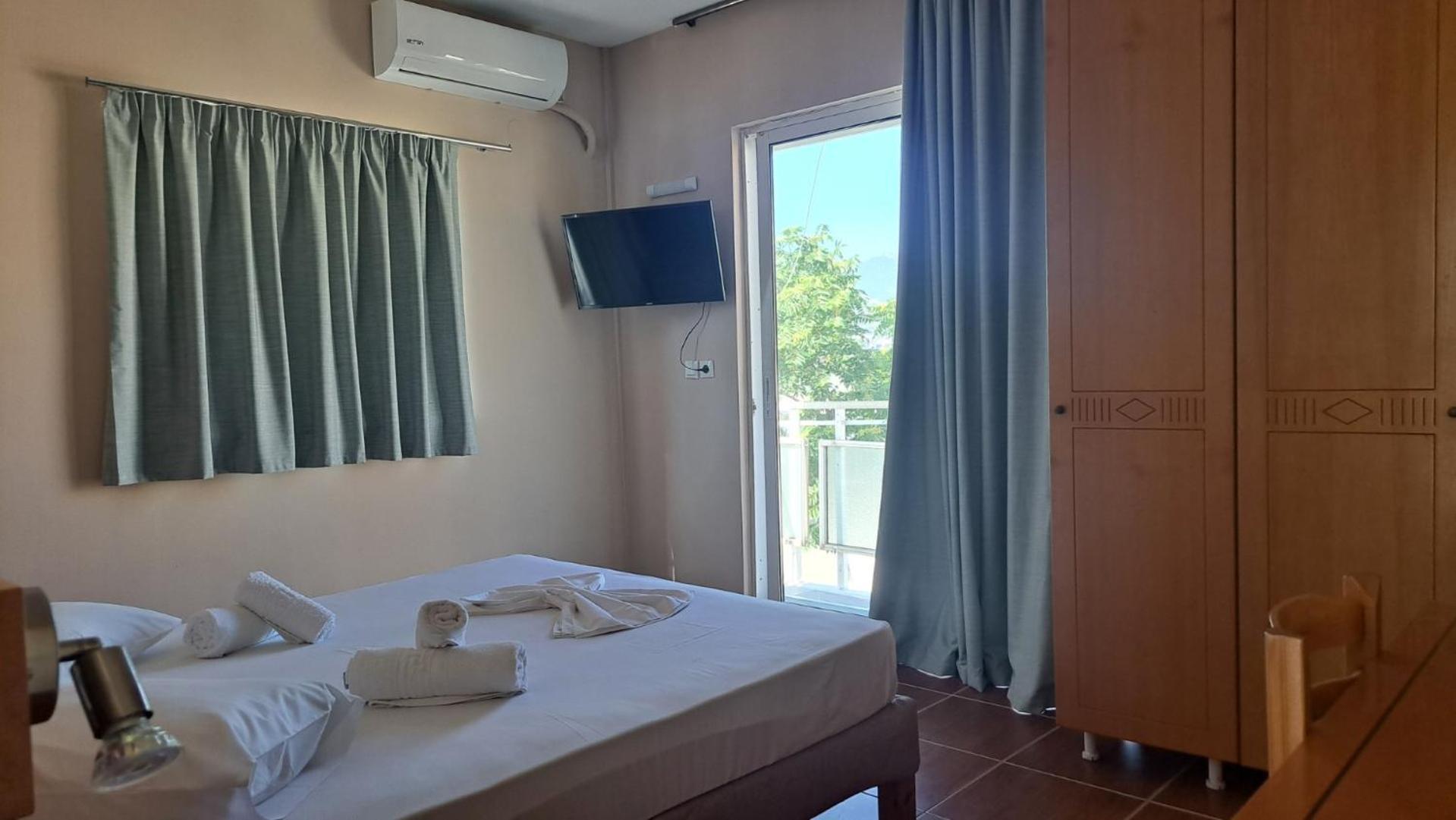 Aparthotel Bristol 2*