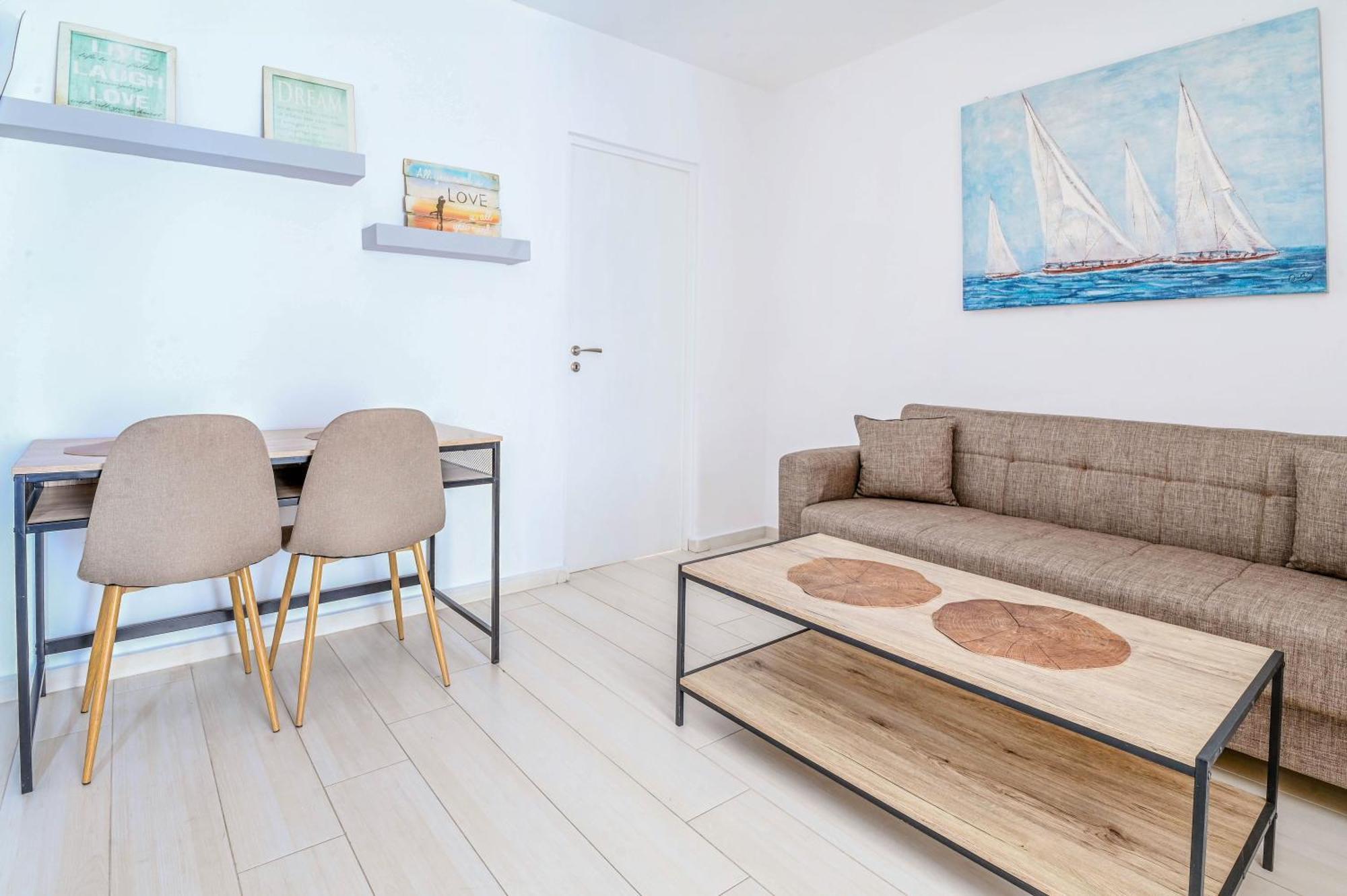 Alkyonides Apartment Amoudara (Heraklion)