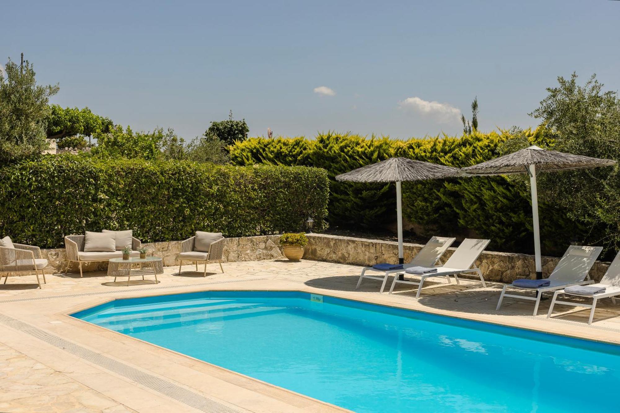 Ydria Villa Chavriata