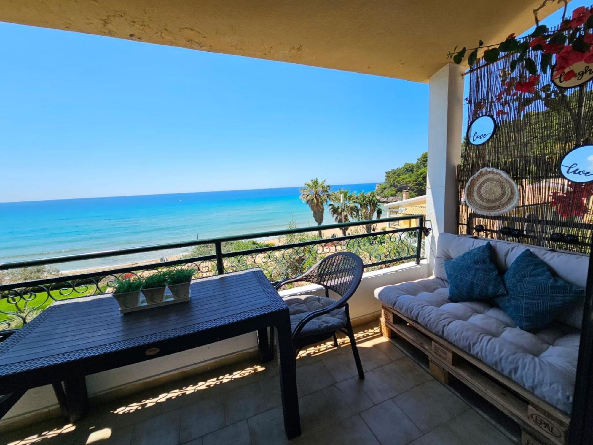 Corfu 25 *