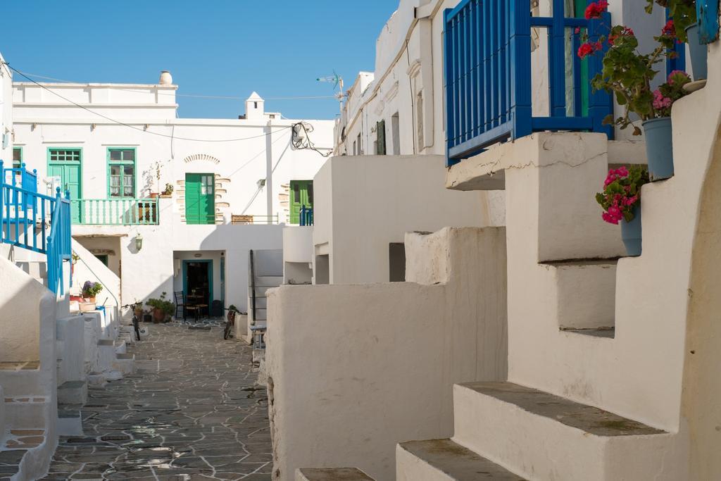 Castro Folegandros Town