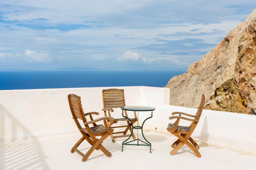 Castro Folegandros Town