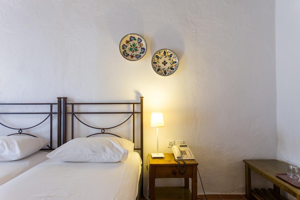 Guest house Castro Folegandros Town