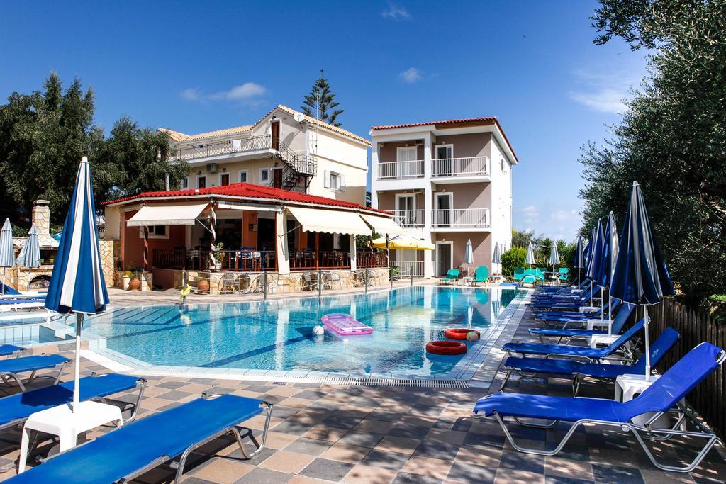 Amoudi Studios Apartments Hotel Aparthotel 3*