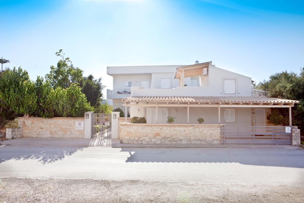 Rodanthi Villas Villa