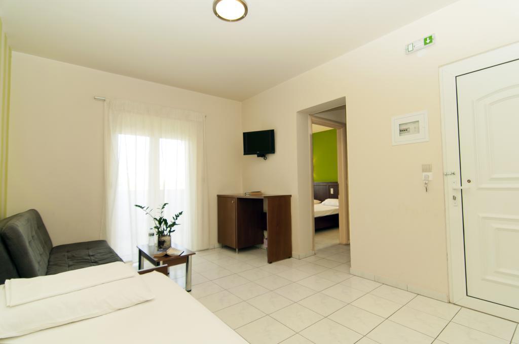 Hotel Elina 3*