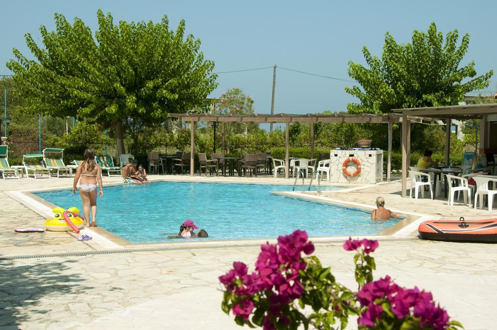 Elina 3* Perdika (Epirus)