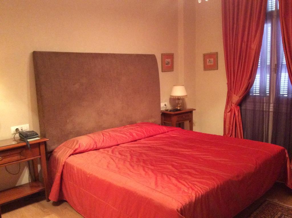 Grande Bretagne - Hotel 4*