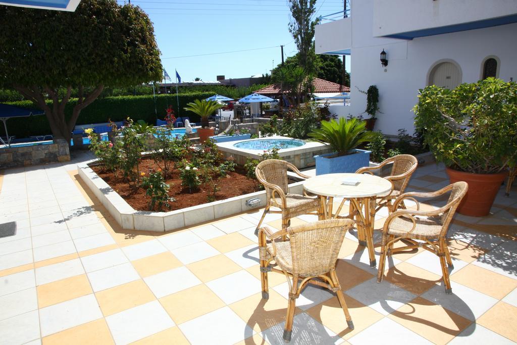 Aparthotel Villa Anna Stalida
