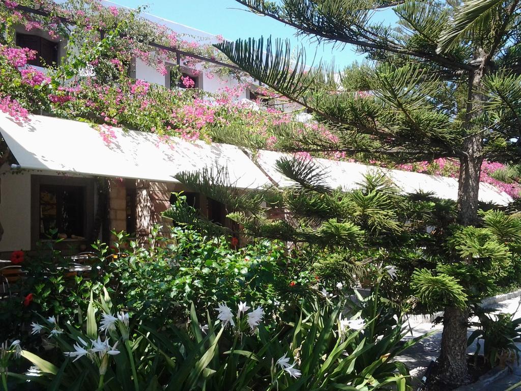 Asteri Hotel 2*
