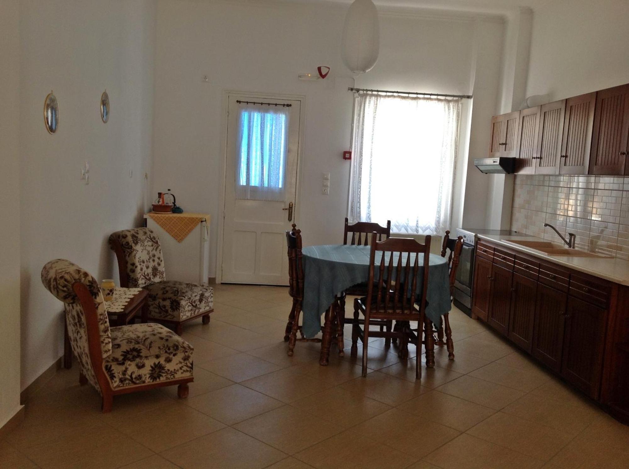 Papanikola House 1 Apartment