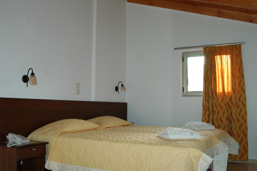 Aparthotel Blue Sky 3*