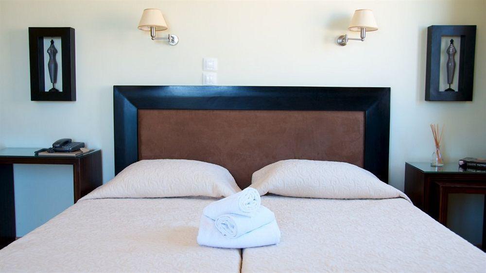 Hotel Karthea 2*