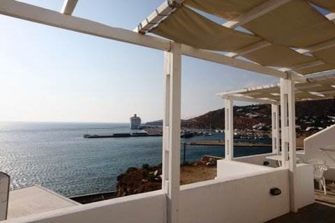 Avra Hotel