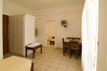 Hotel Rosanea 3*