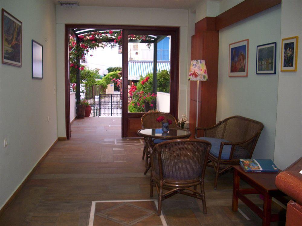 Rosanea Hotel 3*