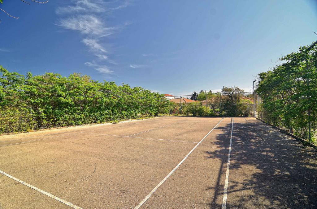 Konaki Hotel 2*
