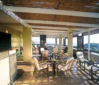 Plaza Vouliagmeni Strand Hotel 4*