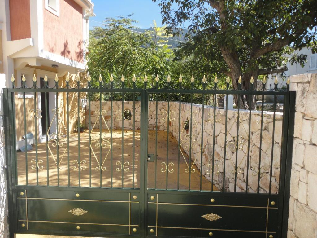 Villa Stunning Tranquil Villa With Private Pool