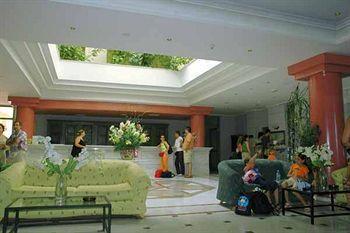 Hotel Amanda 2*