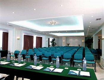Amanda Hotel Karlovassi