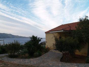Village Aparthotel
